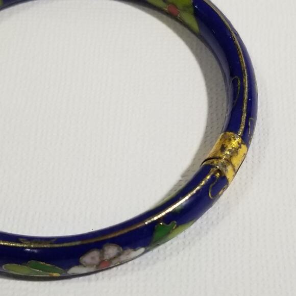 Vintage Cloisonne enamel bangle bracelet two and one half in - Picture 3 of 16
